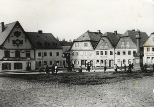 Obermarkt Nordostecke mit Nr. 13